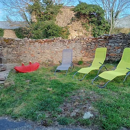 Le Des Bernadettes